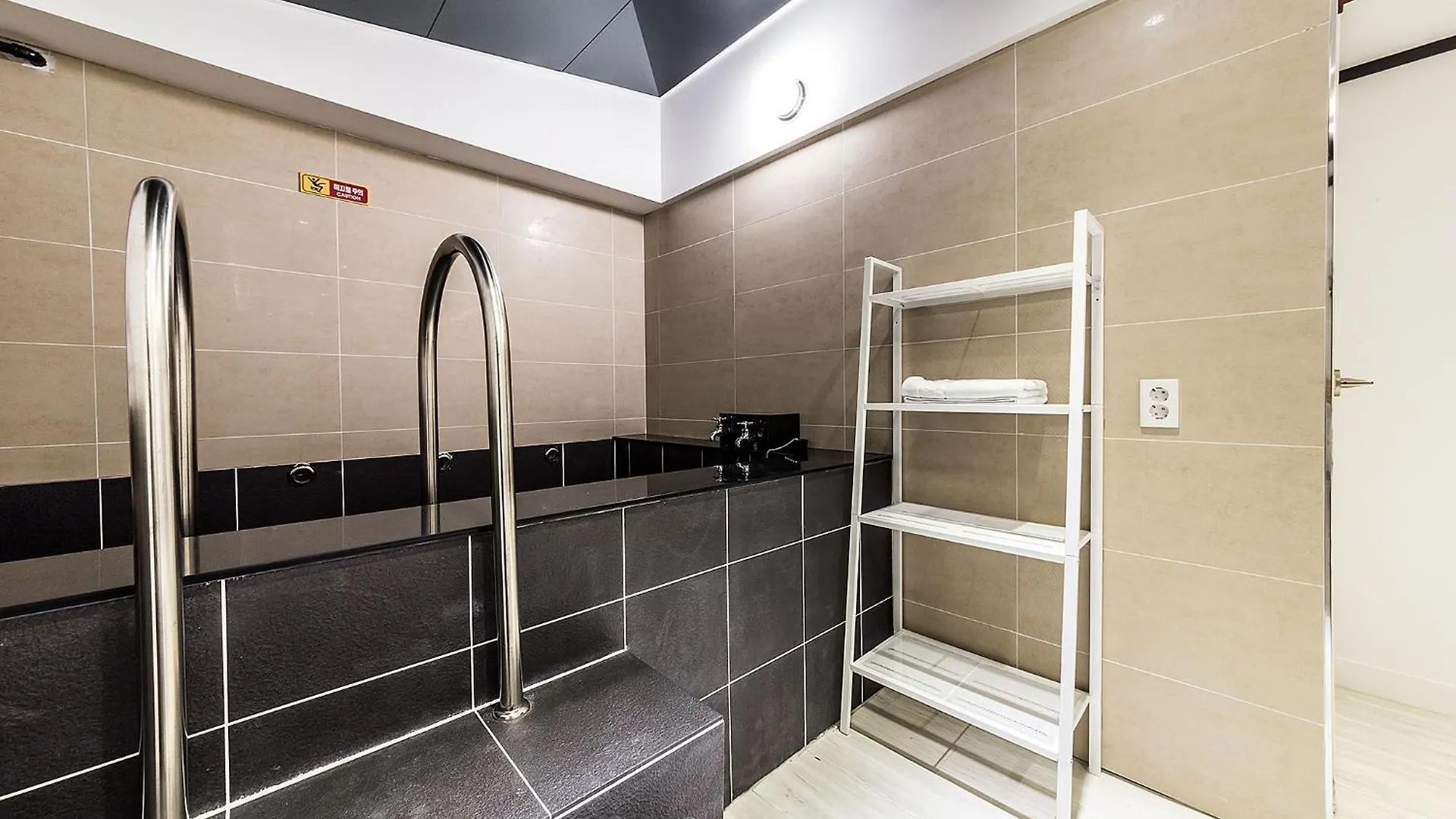 Incheon Seven Hotel